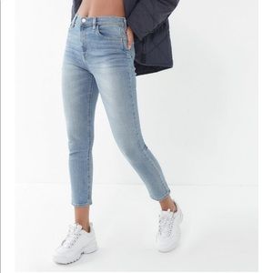 BDG Girlfriend High Rise Cropped Jeans